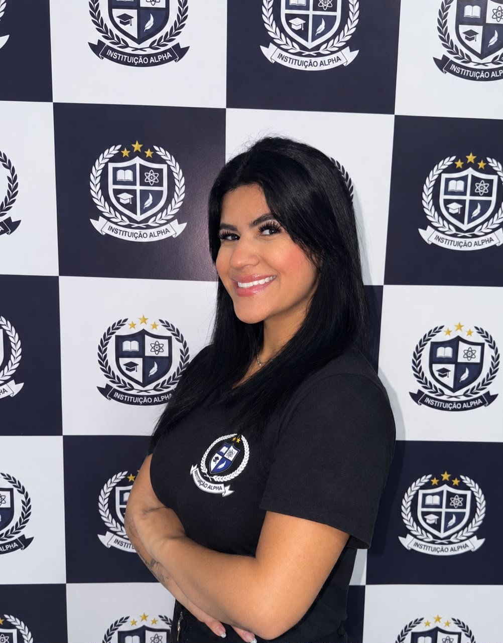 Cássia, consultora de matrículas